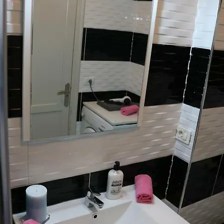 Central Close To Iglesia, Only 280 Meters To The Las Vistas Beach, Balcony, Wifi Διαμέρισμα Arona (Tenerife)